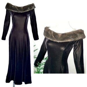 Vintage Stunning Cachet Velvet Faux Fur Off The Shoulder Dress Gown